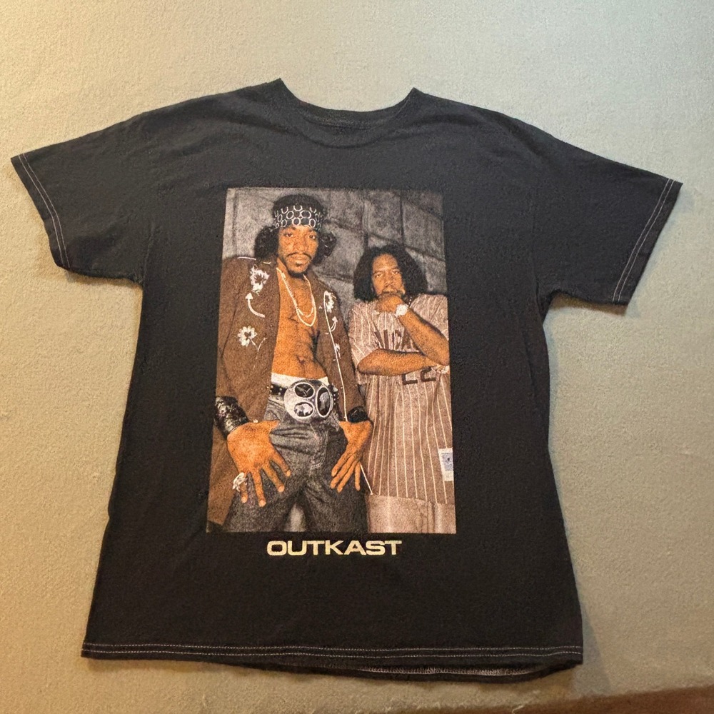 Outkast Graphic Tee Mens M Black Hip Hop Rap Music T-Shirt Streetwear NWOT